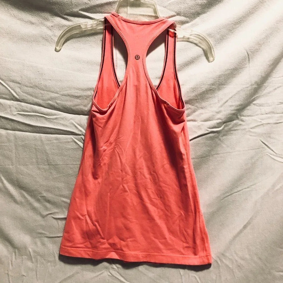 Lululemon Size 4 Tank Top Racer  Back - Picture 7 of 12